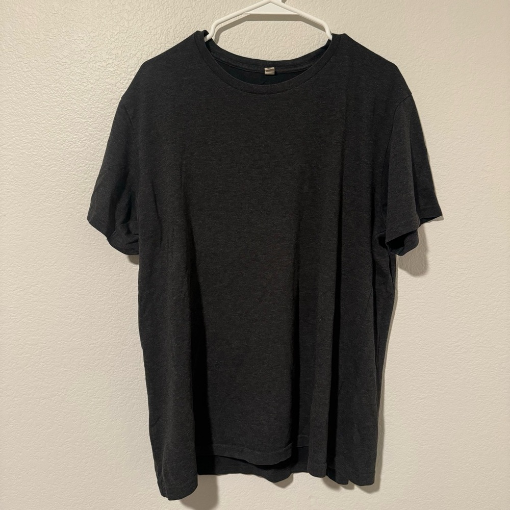 men uniqlo grey short sleeve t shirt top
